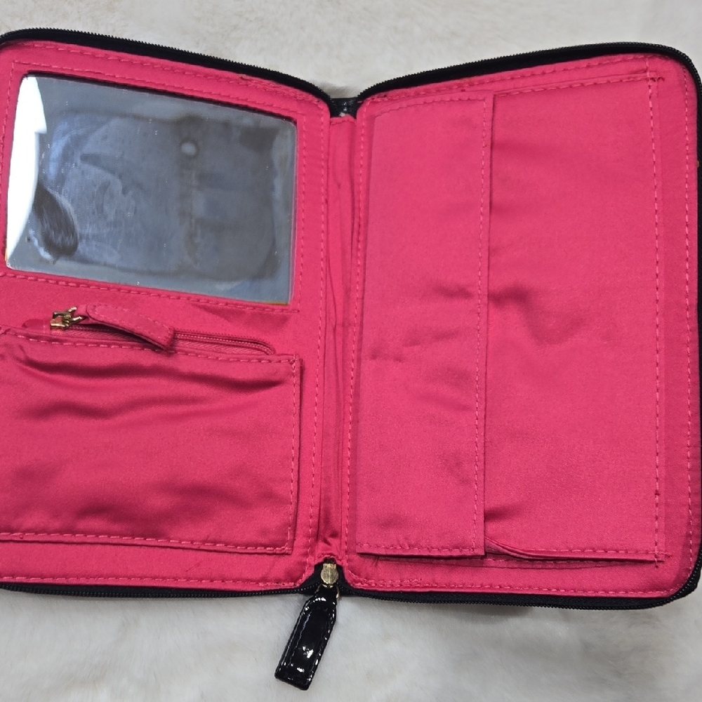 Yves Saint Laurent Black Clutch NEW - Picture 5 of 8